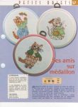 57 - ses amis sur mdaillons